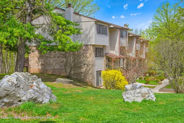 $349,000 | 255 Village Court, Kingston, NY 12401