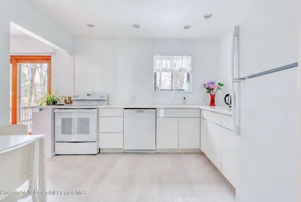 $349,000 | 255 Village Court, Kingston, NY 12401