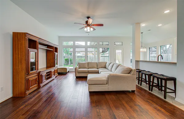 $389,950 | 28203 Fantail Drive, Katy, TX 77494