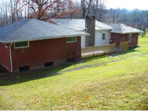 199 Willis Road Binghamton, NY 13905 - Photo 2 of 12 Gallery Image 2