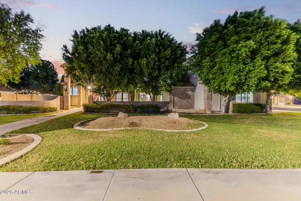 $1,400,000 | 2266 East Mallory Circle, Mesa, AZ 85213
