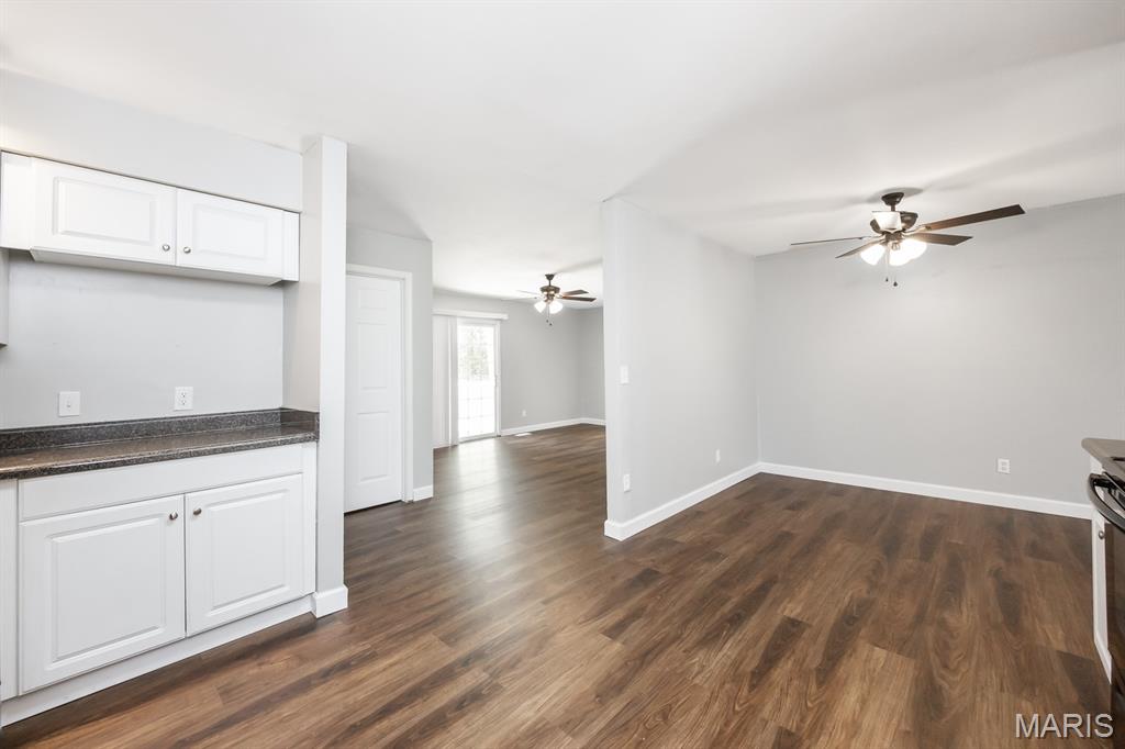 2313 College Drive Belleville, IL 62221 - Photo 11 of 28