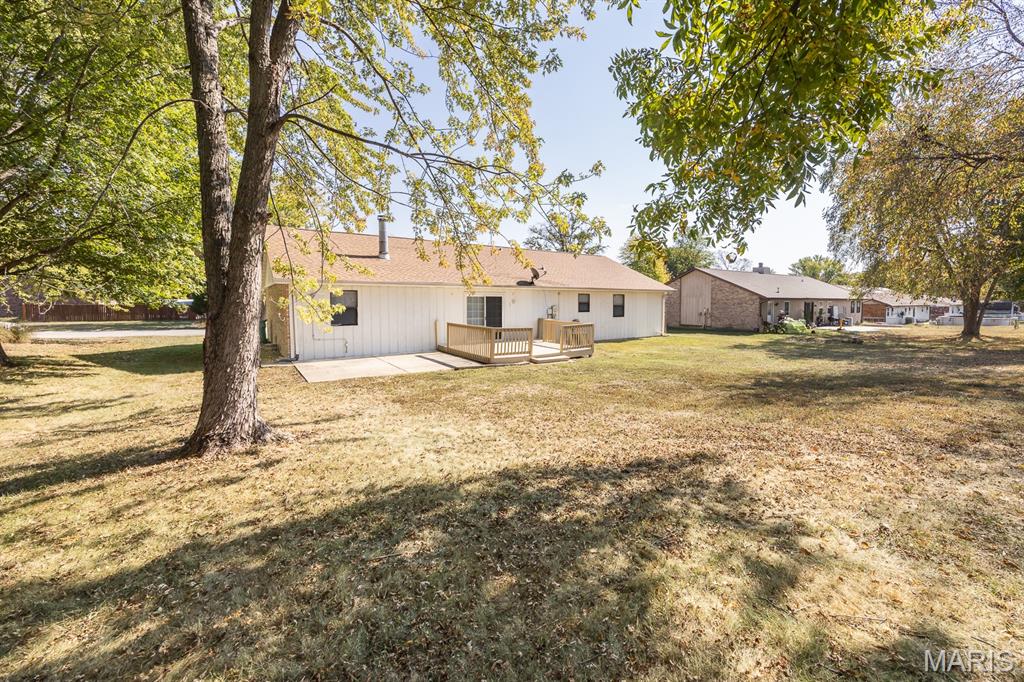 2313 College Drive Belleville, IL 62221 - Photo 25 of 28