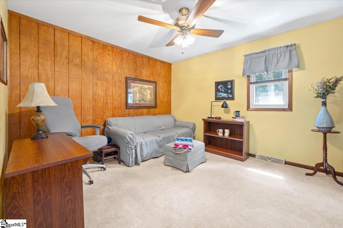 302 Ridgewood Street Easley, SC 29642 - Photo 25 of 36 Gallery Image 25