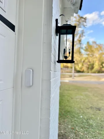 $569,900 | 115 Laurelwood Trail Road, Mendenhall, MS 39114