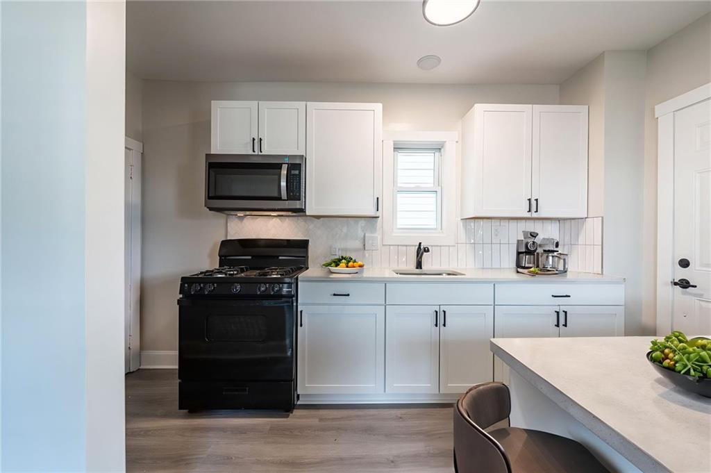 12 Simms Street Pittsburgh, PA 15211 - Photo 14 of 39 Kitchen - Virtually Staged