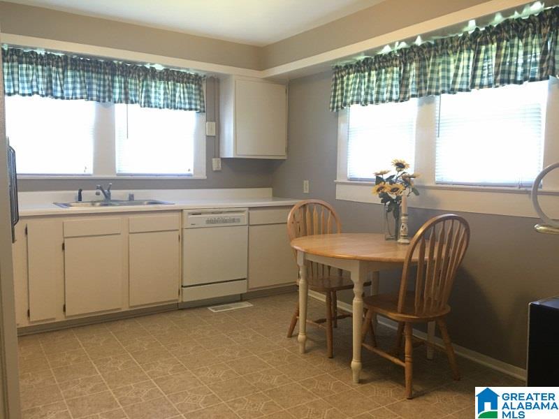 7082 Taylors Ferry Road Bessemer, AL 35023 - Photo 9 of 18