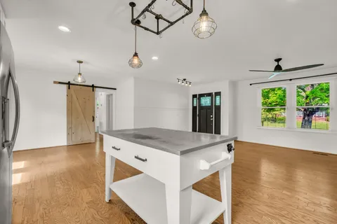 $514,000 | 138 Carriage Drive, Nashville, TN 37221