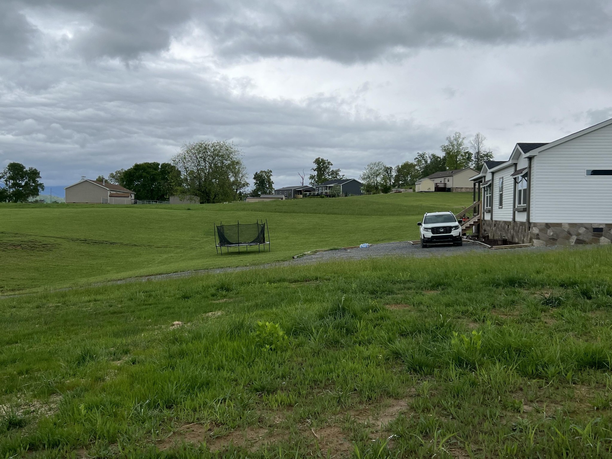 1907 O'Neil Road Newport, TN 37821 - Photo 4 of 23 Gallery Image 4