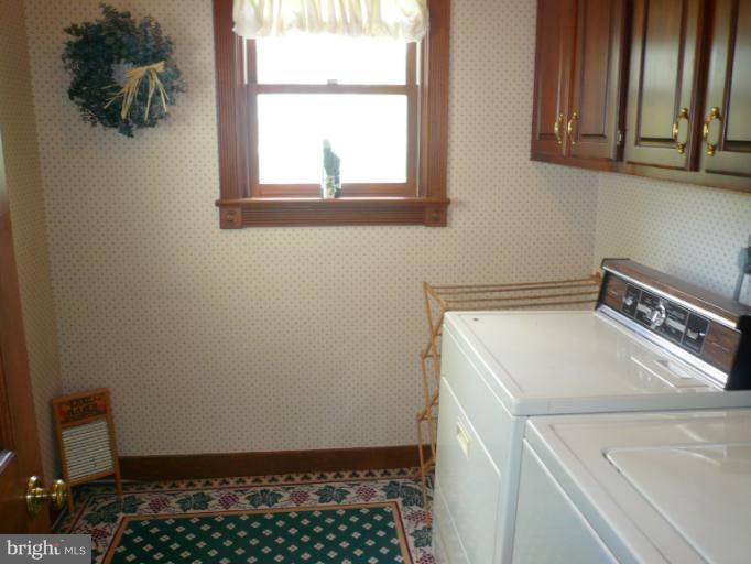 3490 Old Jones Road Dunkirk, MD 20754 - Photo 15 of 23 laundry room