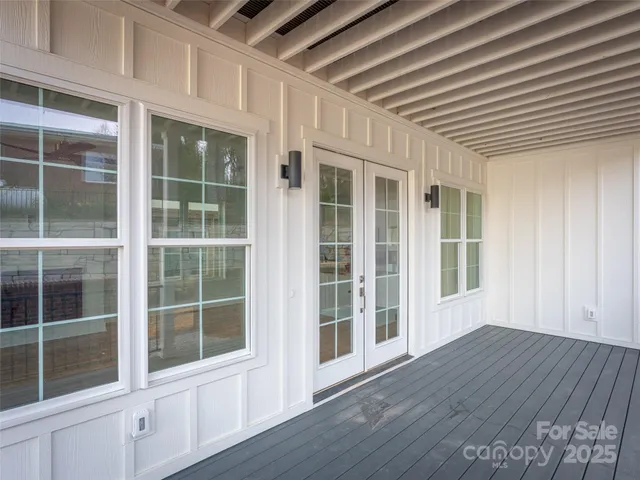 $650,000 | 24 Skyvue Court, Unit D, Saluda, NC 28773