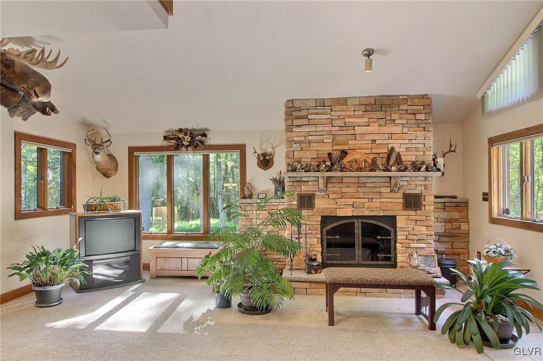 1426 Kroucher Road Stroudsburg, PA 18360 - Photo 17 of 46 Gallery Image 17