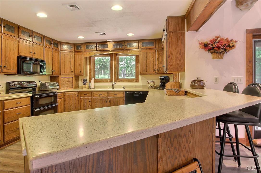 1426 Kroucher Road Stroudsburg, PA 18360 - Photo 4 of 46 Gallery Image 4