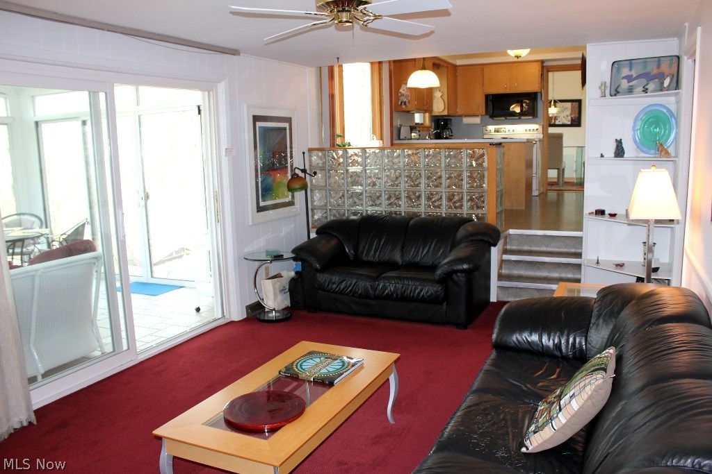 1088 Dorsh Road Cleveland, OH 44121 - Photo 8 of 24 Gallery Image 8