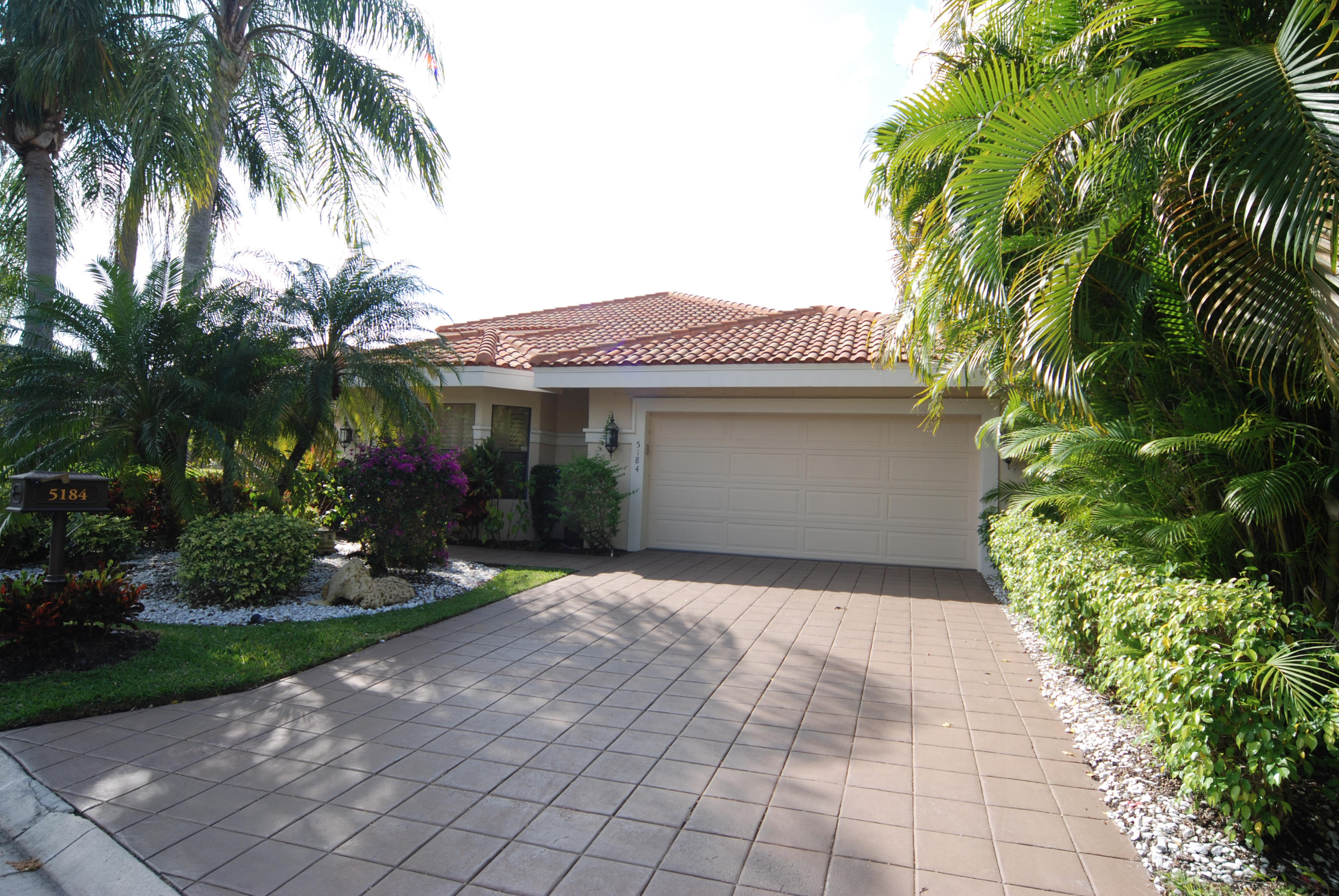 5184 Suffolk Drive Boca Raton, FL 33496 - Photo 2 of 26 DSC_0311