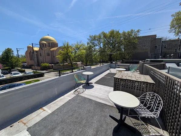 $2,200 | 2301 West Chicago Avenue, Unit 2R, Chicago, IL 60622