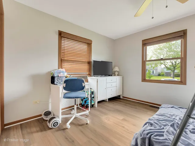 $2,400 | 6908 Great Falls Drive, Plainfield, IL 60586