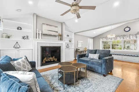 $2,200,000 | 16 Glenwood Avenue, Winchester, MA 01890