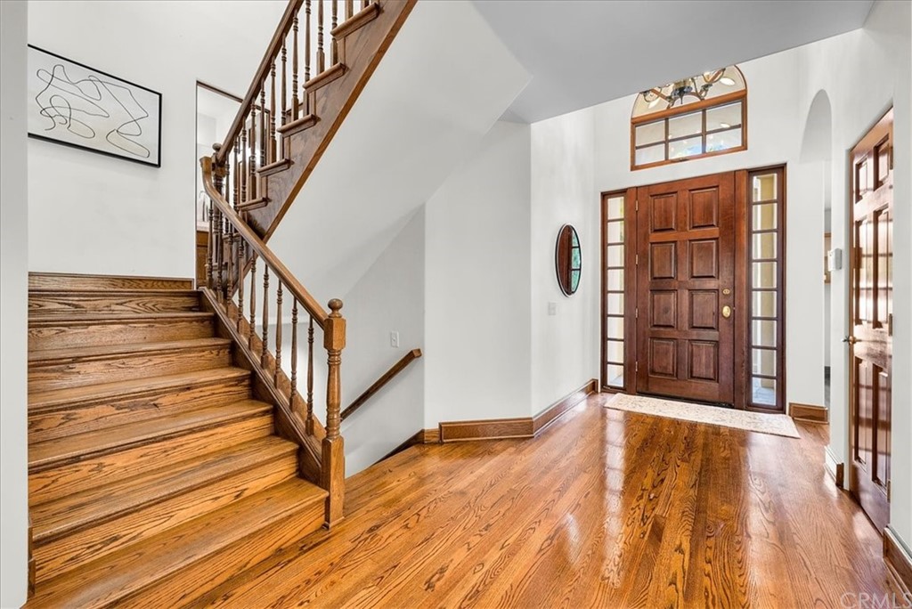263 Park Avenue Long Beach, CA 90803 - Photo 34 of 67 a view of an entryway with wooden floor and door
