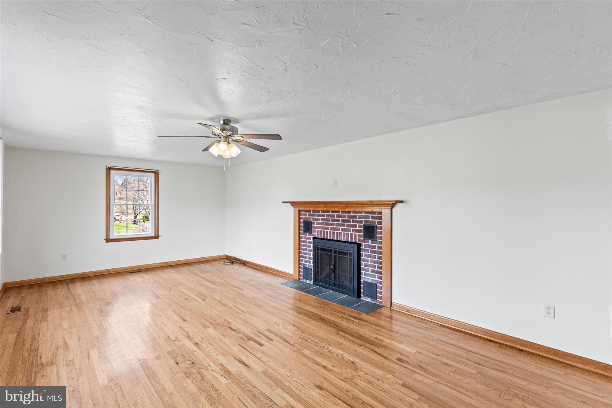 6424 Old Hanover Road Spring Grove, PA 17362 - Photo 8 of 58 Gallery Image 8