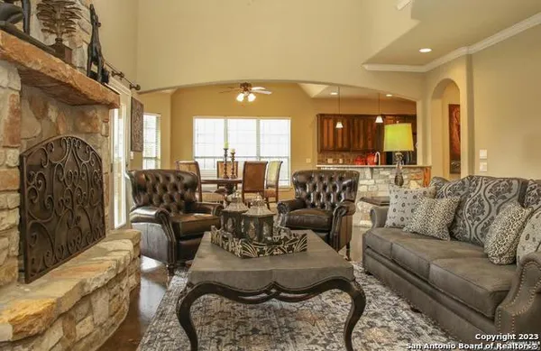 $3,400 | 217 Lone Tree, Boerne, TX 78006