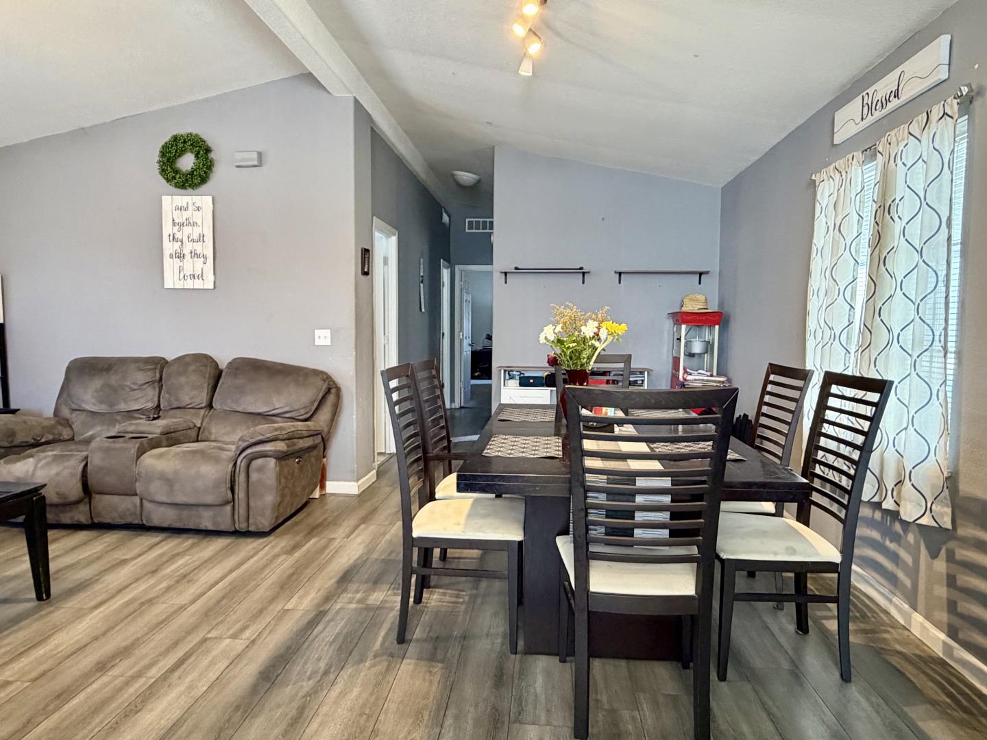 555 Umbarger Road, Unit 43 San Jose, CA 95111 - Photo 5 of 31