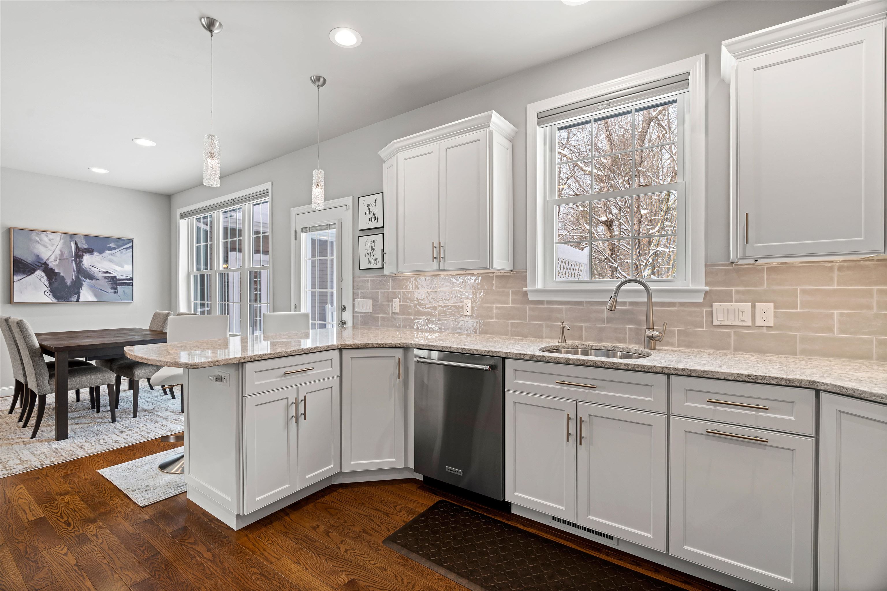 43 Maple Leaf Way Manchester, NH 03102 - Photo 16 of 60