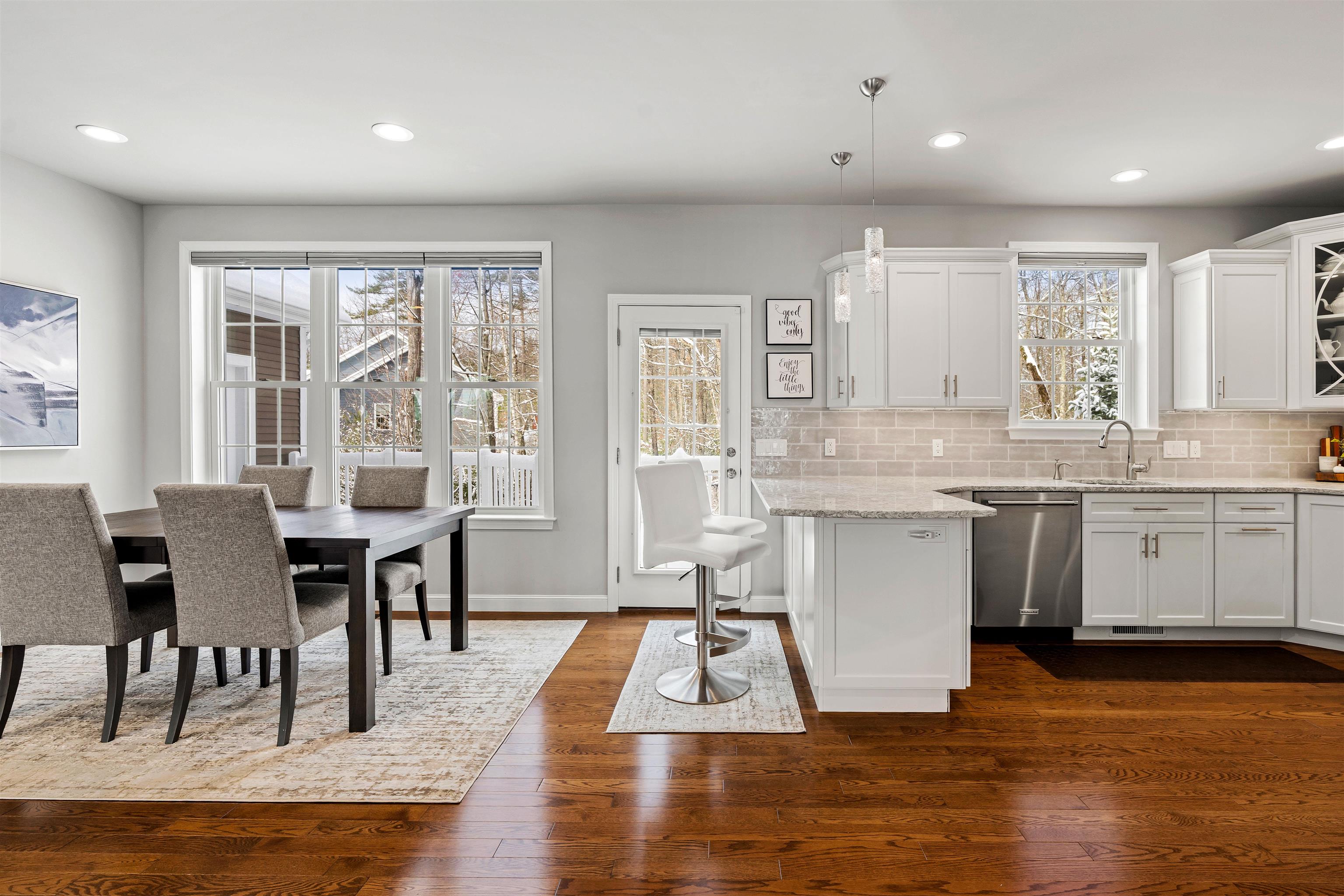 43 Maple Leaf Way Manchester, NH 03102 - Photo 18 of 60