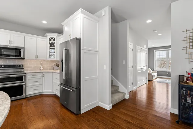 $850,000 | 43 Maple Leaf Way, Manchester, NH 03102