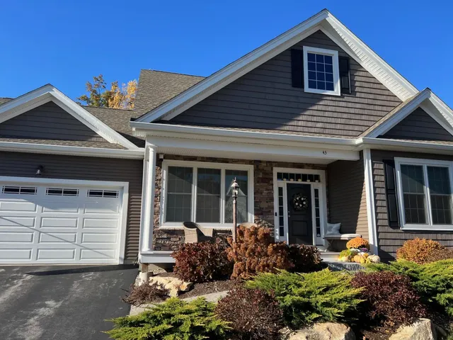 $850,000 | 43 Maple Leaf Way, Manchester, NH 03102