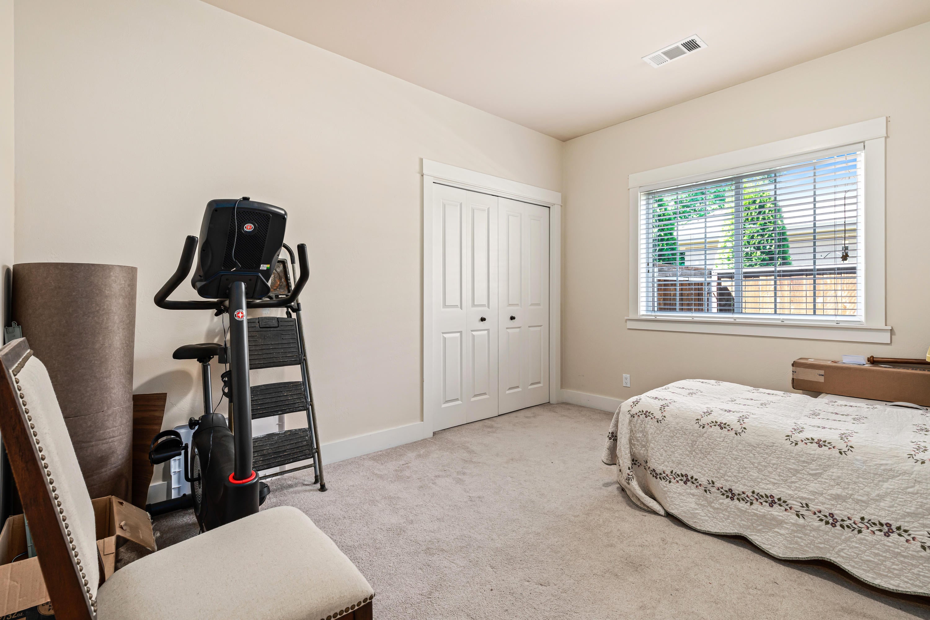935 Pumpkin Ridge Eagle Point, OR 97524 - Photo 22 of 47 9R9A6762