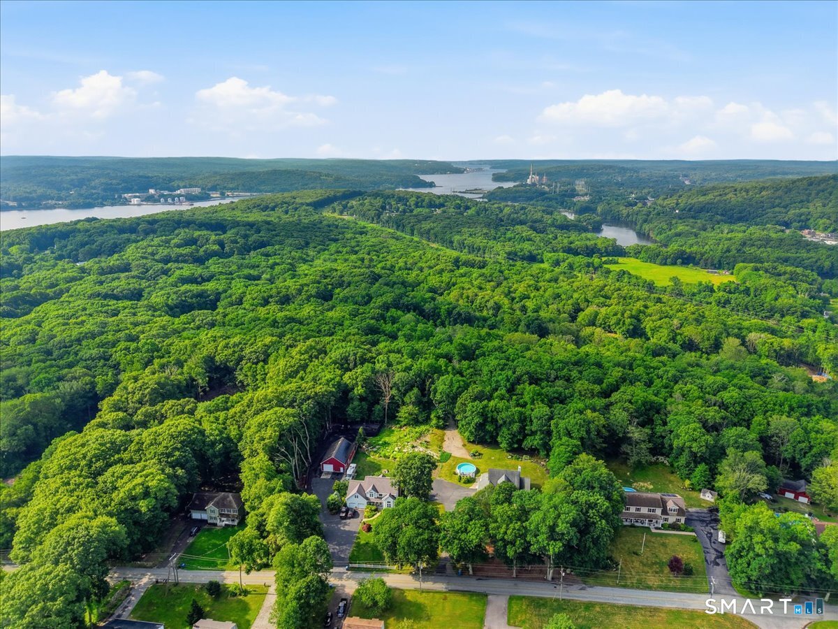 75 Derry Hill Road Montville, CT 06382 - Photo 31 of 37