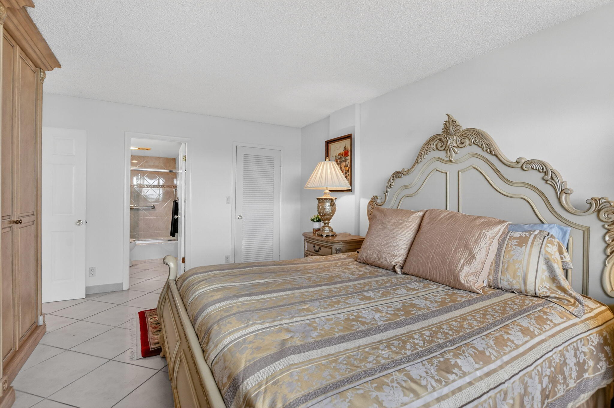 2121 North Ocean Boulevard, Unit 805W Boca Raton, FL 33431 - Photo 9 of 31 2121 N. OCEAN BLVD. #805W