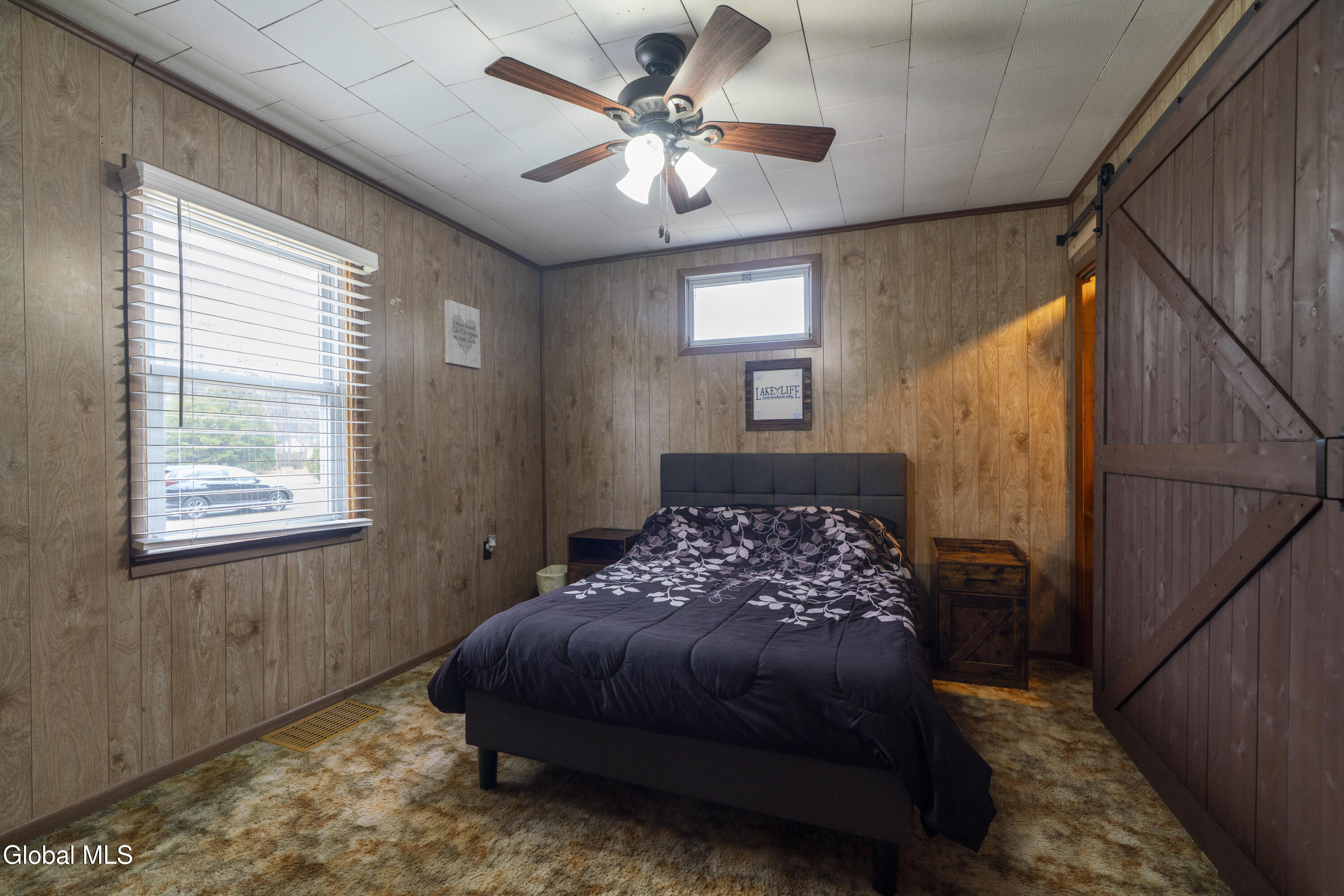 18 Pinewood Road Queensbury, NY 12804 - Photo 15 of 22 18 Pinewood-15