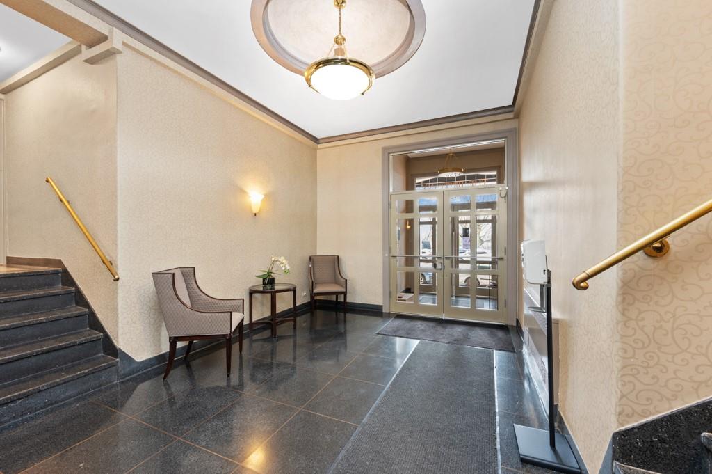 9425 Shore Road, Unit 2F Brooklyn, NY 11209 - Photo 18 of 22 Gallery Image 18