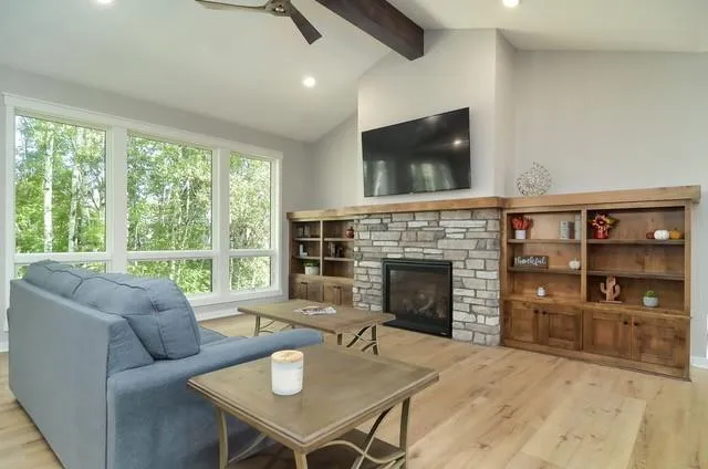 $1,022,605 | 907 Fox Road, Lino Lakes, MN 55014