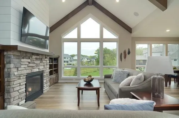 $1,022,605 | 907 Fox Road, Lino Lakes, MN 55014