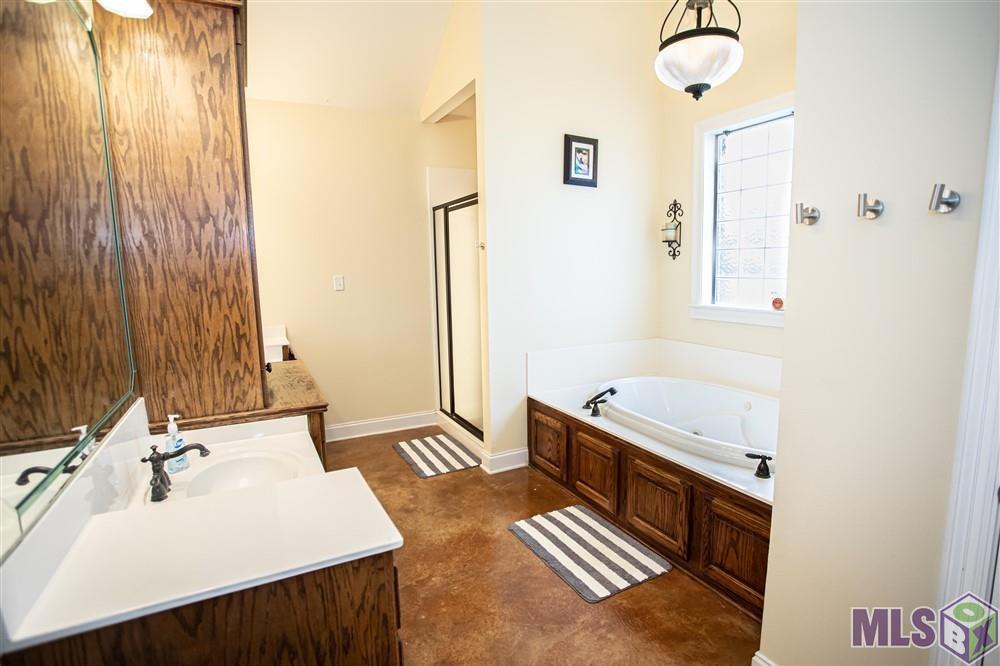 16233 Jay Road Prairieville, LA 70769 - Photo 16 of 19 Gallery Image 16