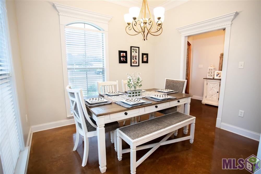 16233 Jay Road Prairieville, LA 70769 - Photo 2 of 19 Dining Room