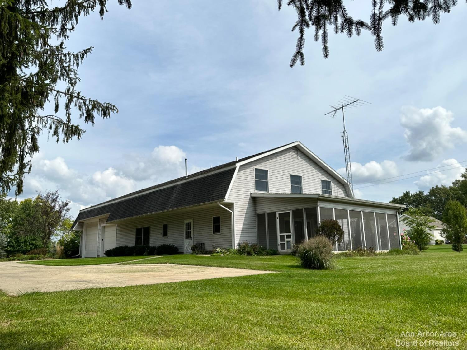 4255 Allen Road Tecumseh, MI 49286 - Photo 1 of 25 Photo 1