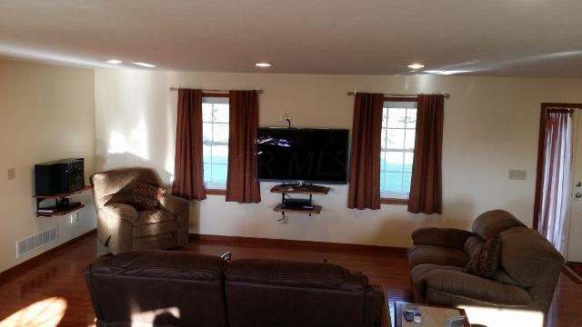 9307 Smith Road Ashley, OH 43003 - Photo 3 of 16 Gallery Image 3