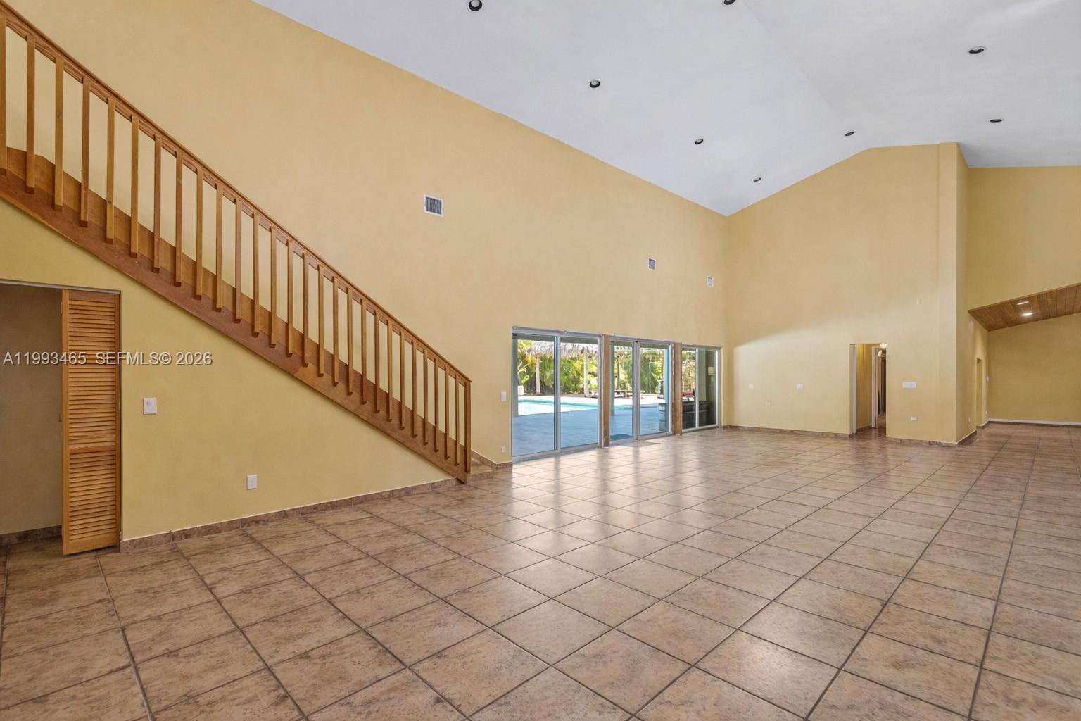7997 Southwest 76th Avenue Miami, FL 33143 - Photo 20 of 42