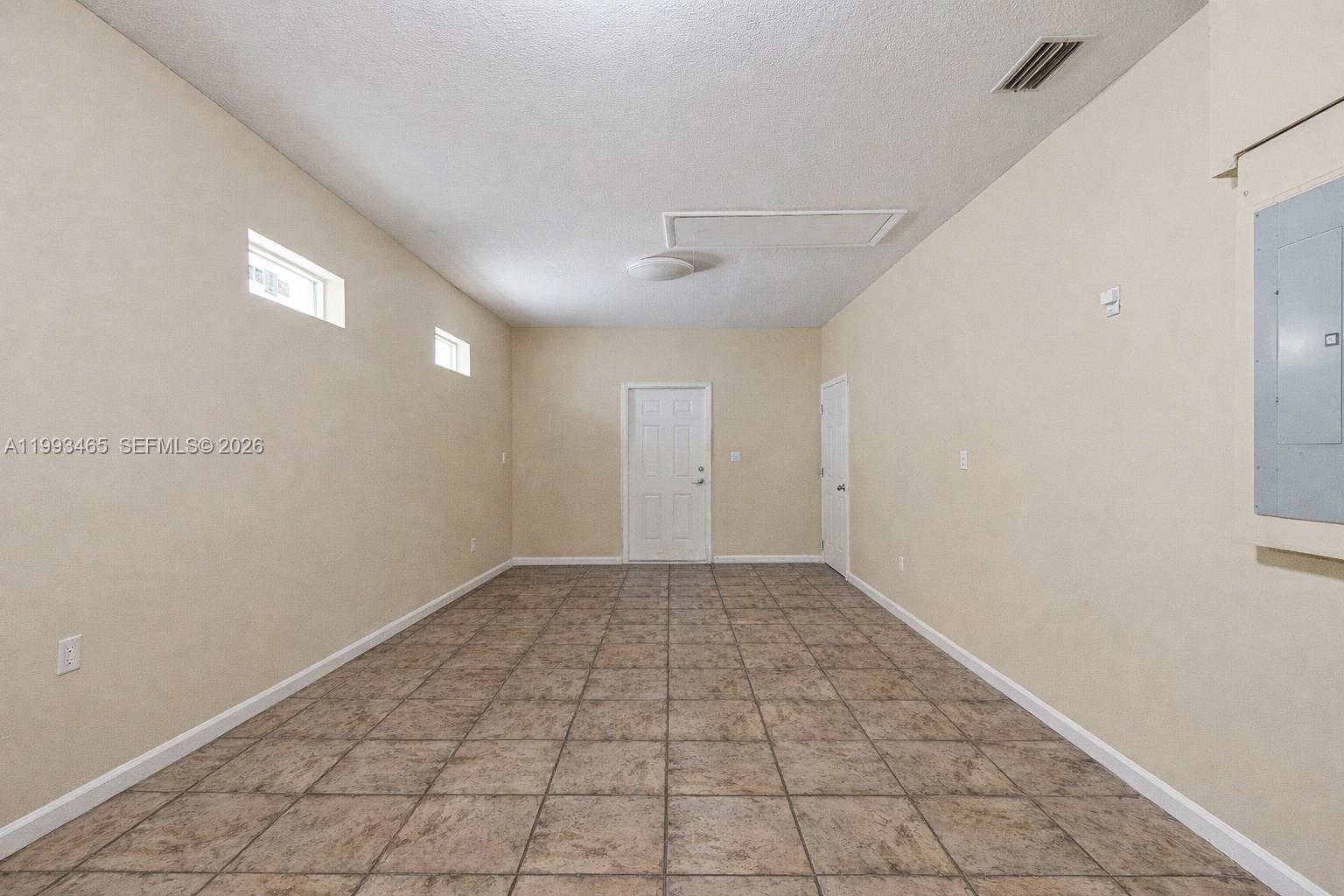 7997 Southwest 76th Avenue Miami, FL 33143 - Photo 29 of 42