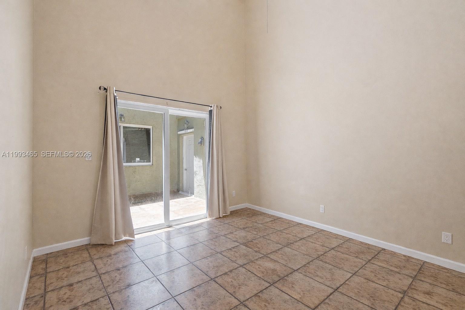 7997 Southwest 76th Avenue Miami, FL 33143 - Photo 30 of 42