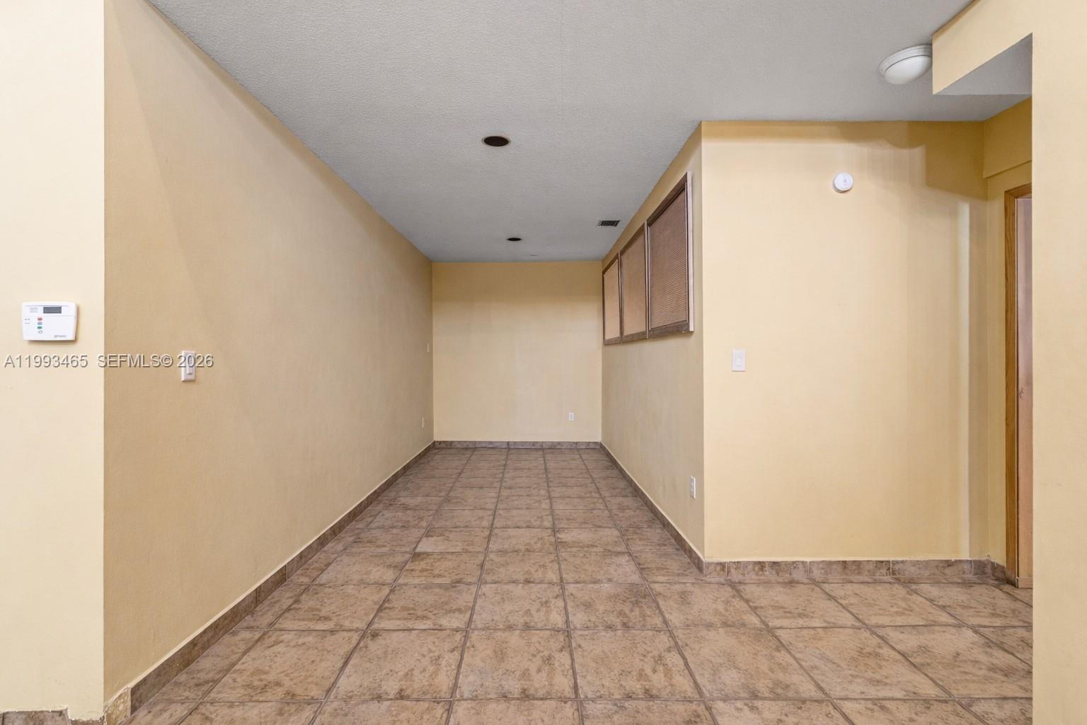 7997 Southwest 76th Avenue Miami, FL 33143 - Photo 32 of 42