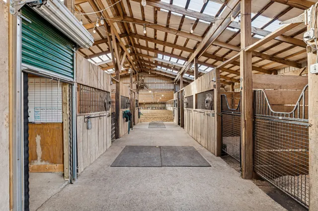 $1,550,000 | 3799 Harmony Church Road, Adams, TN 37010