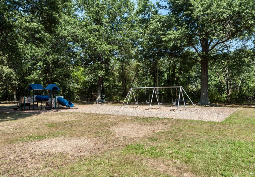 72 Riverside Drive Dedham, MA 02026 - Photo 17 of 20 Gallery Image 17