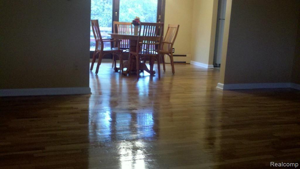 3741 North Mill Road Dryden, MI 48428 - Photo 7 of 27 2014-10-13 09.48