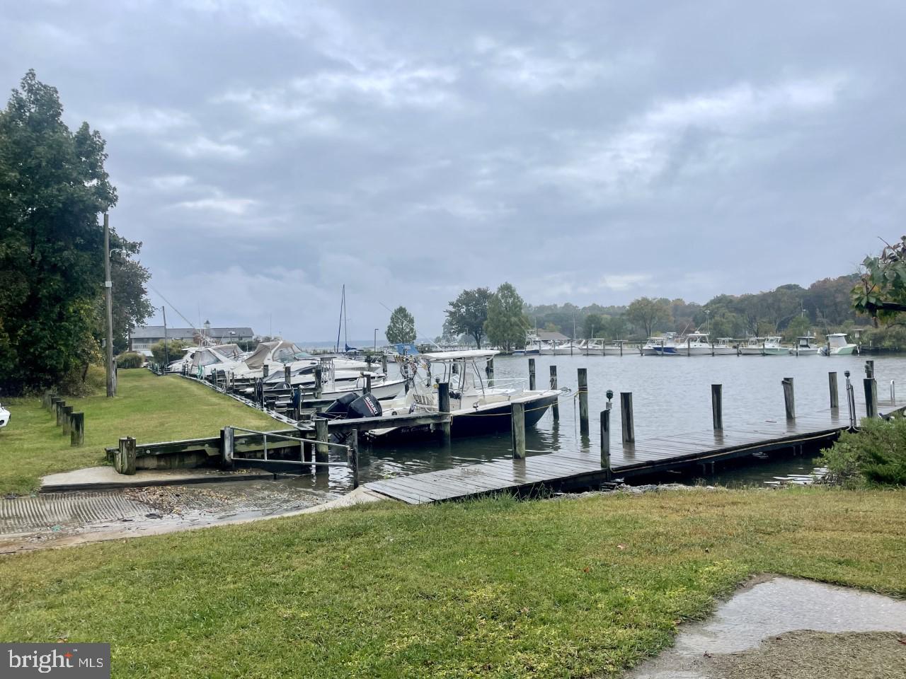 1519 Long Point Road Pasadena, MD 21122 - Photo 9 of 42 Community boat launch and slips