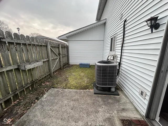 $170,000 | 2896 2 Worlds Drive, Columbus, IN 47201